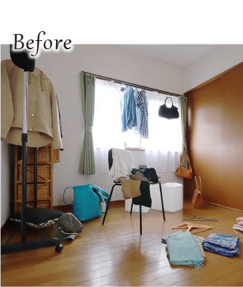 散らかったリビング